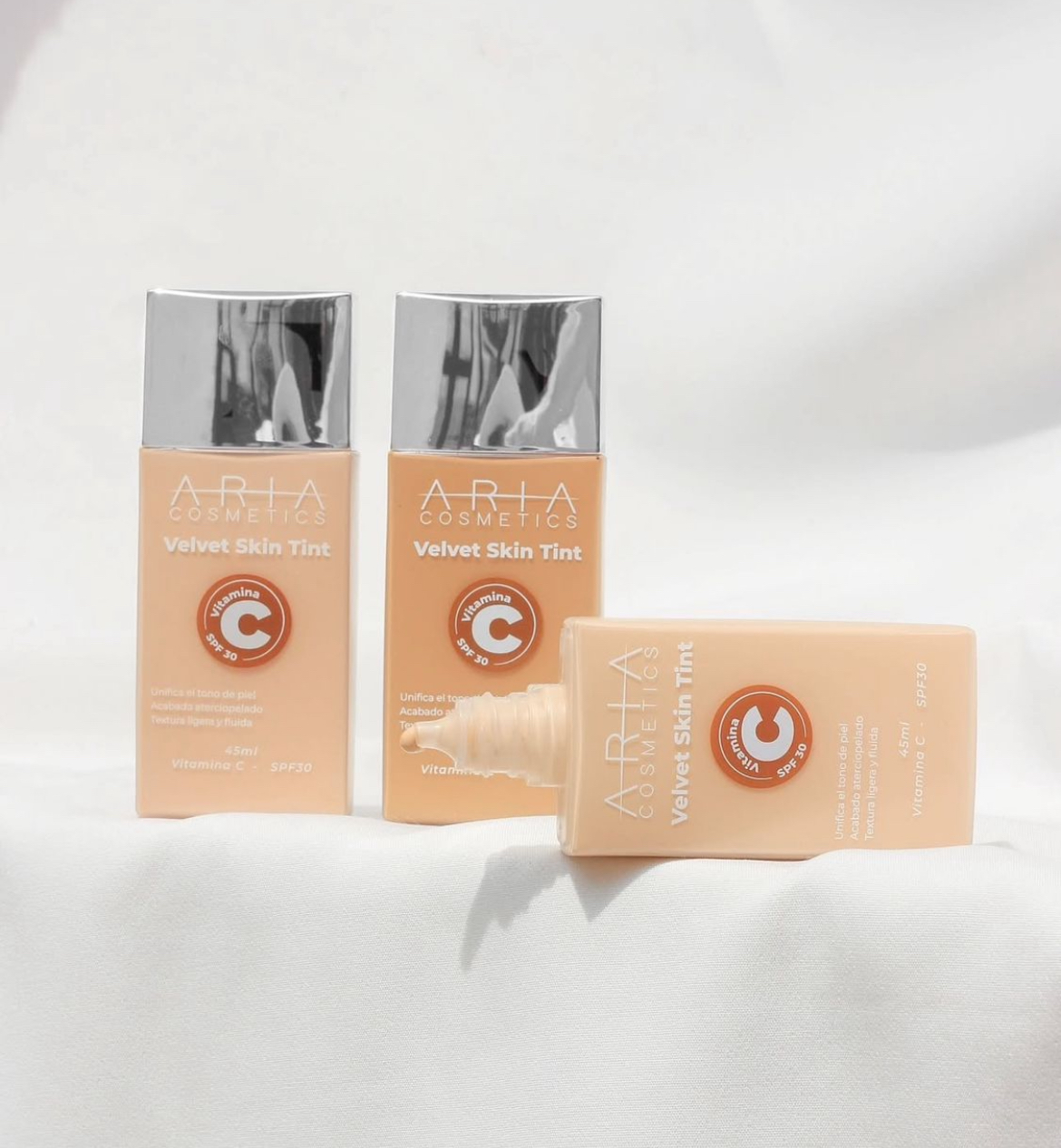 Base skin tint velvet Aria COSMETICS 