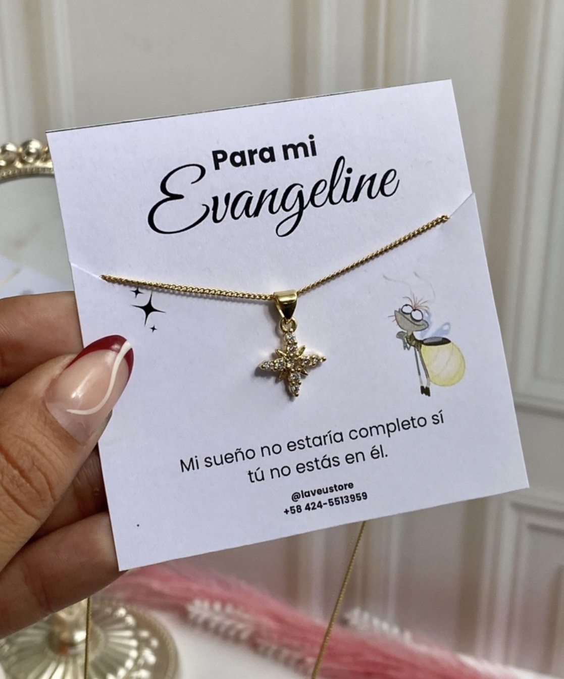 Collar evangeline
