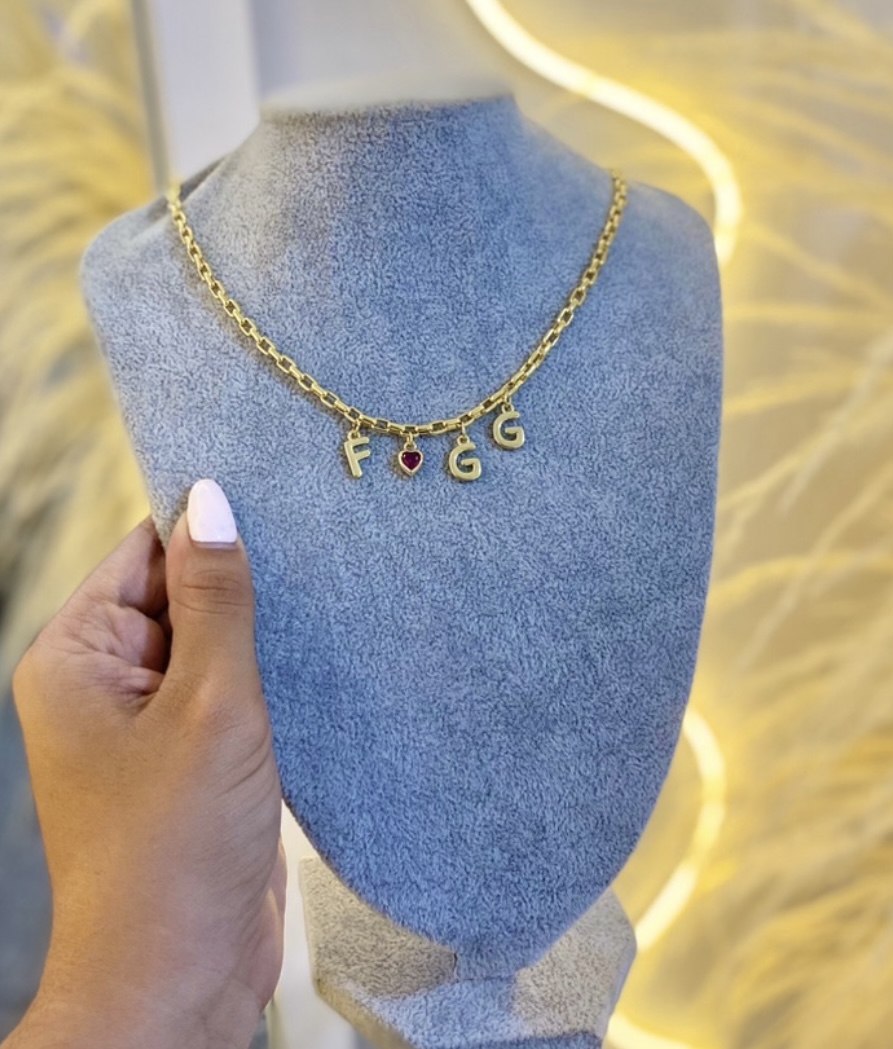Collar iniciales  2