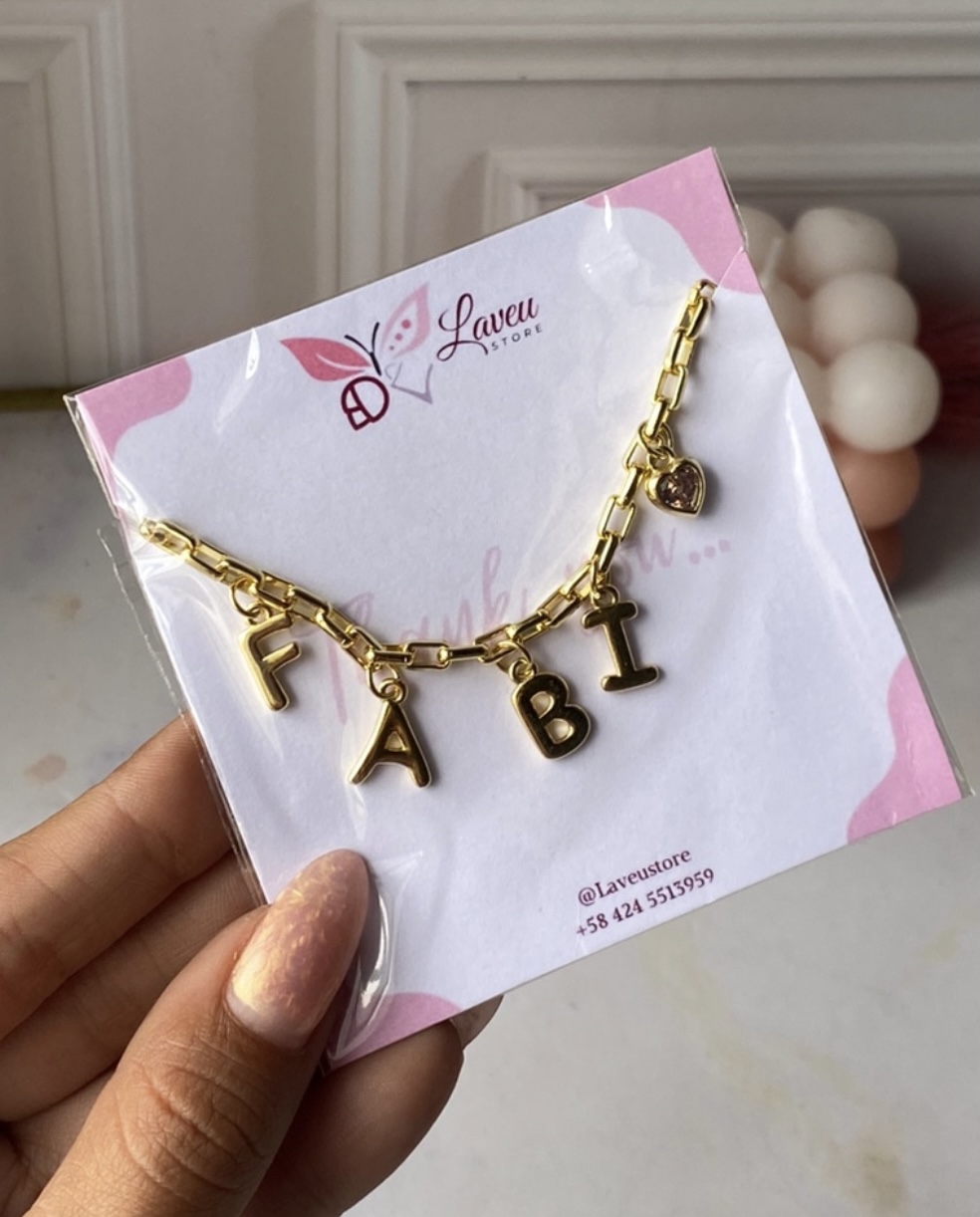 Collar iniciales  5