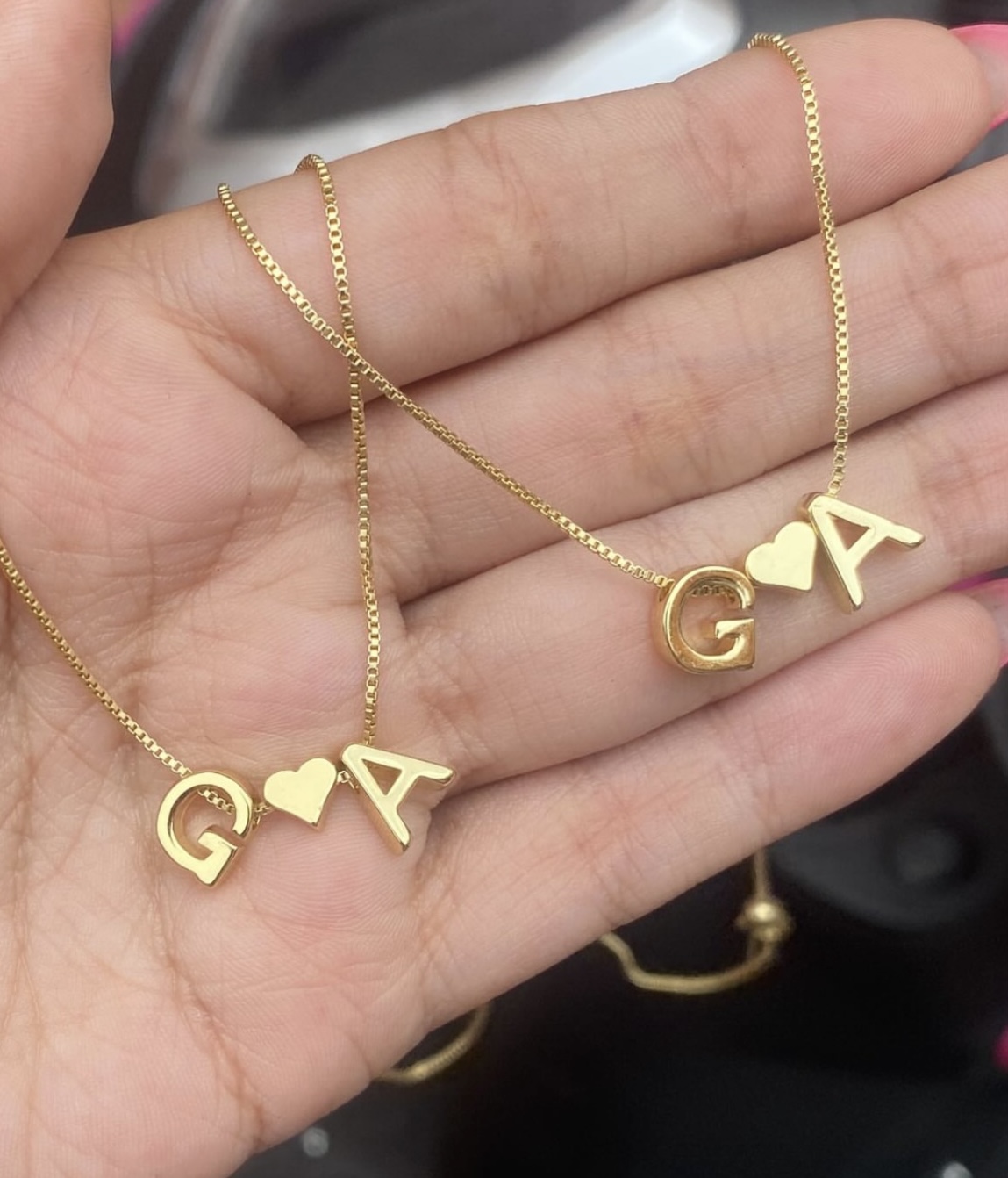 Collares de iniciales personalizado 