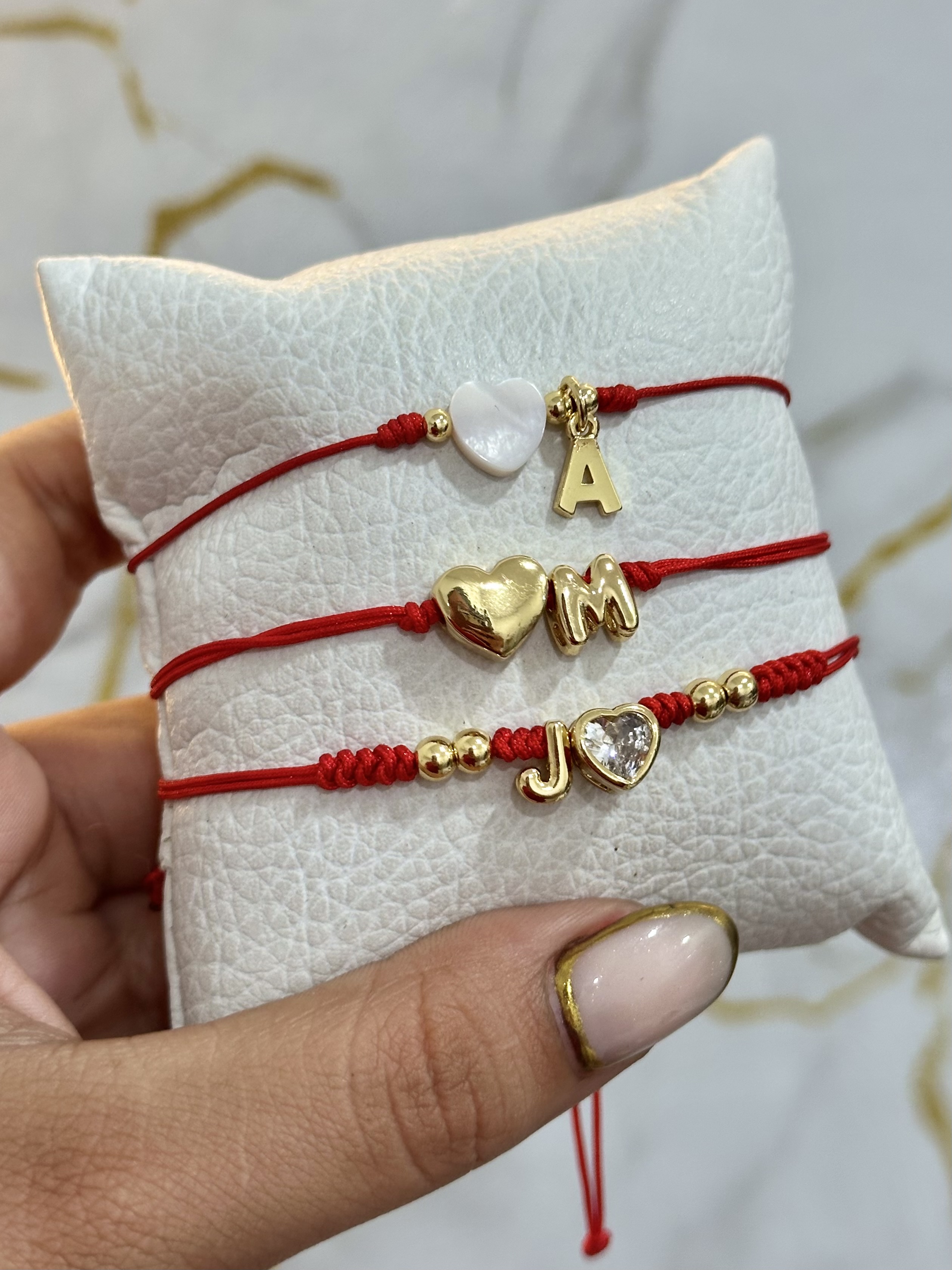 Pulseras inicial + corazón  2