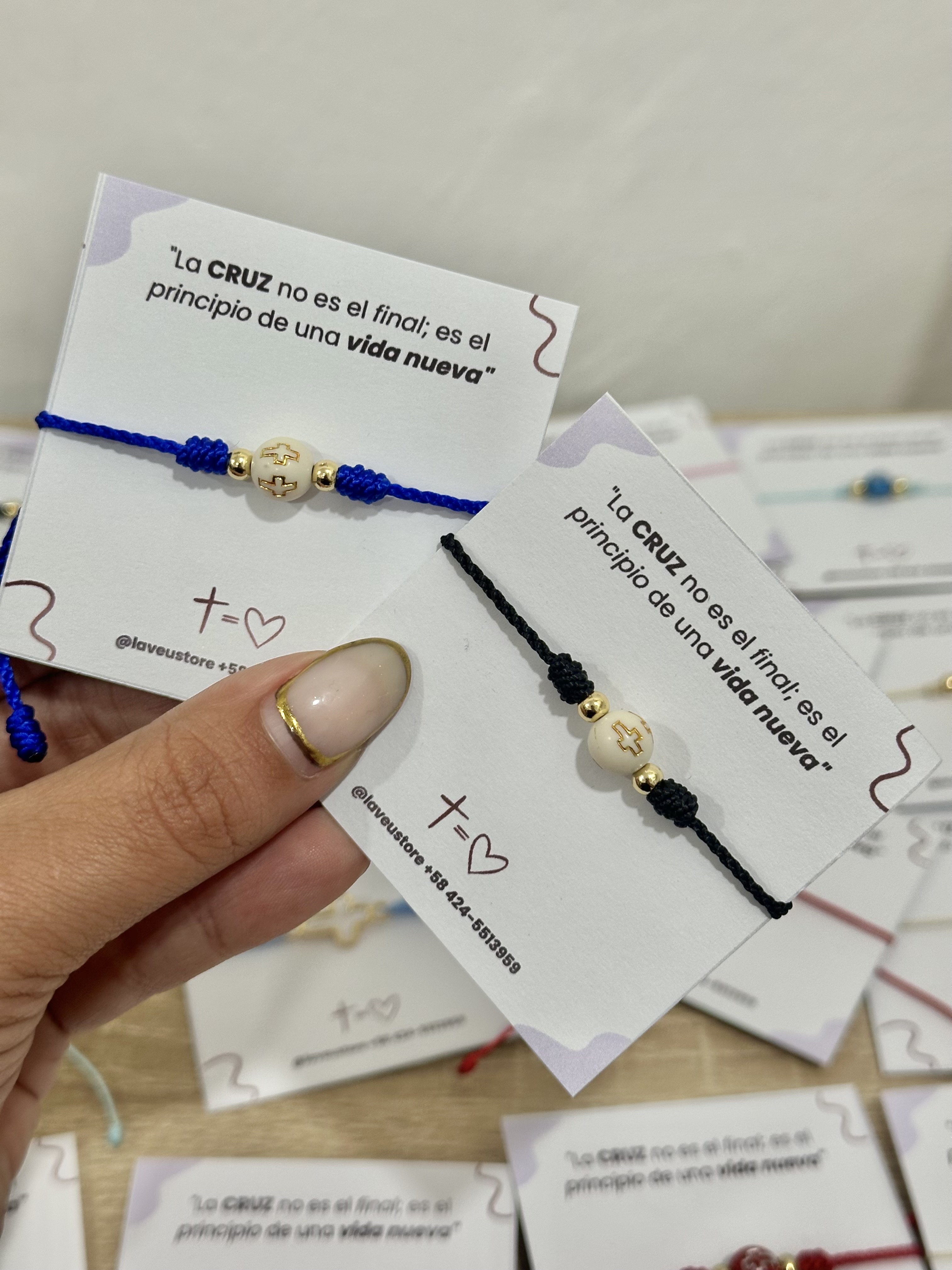 Pulseras cruz gruesa 