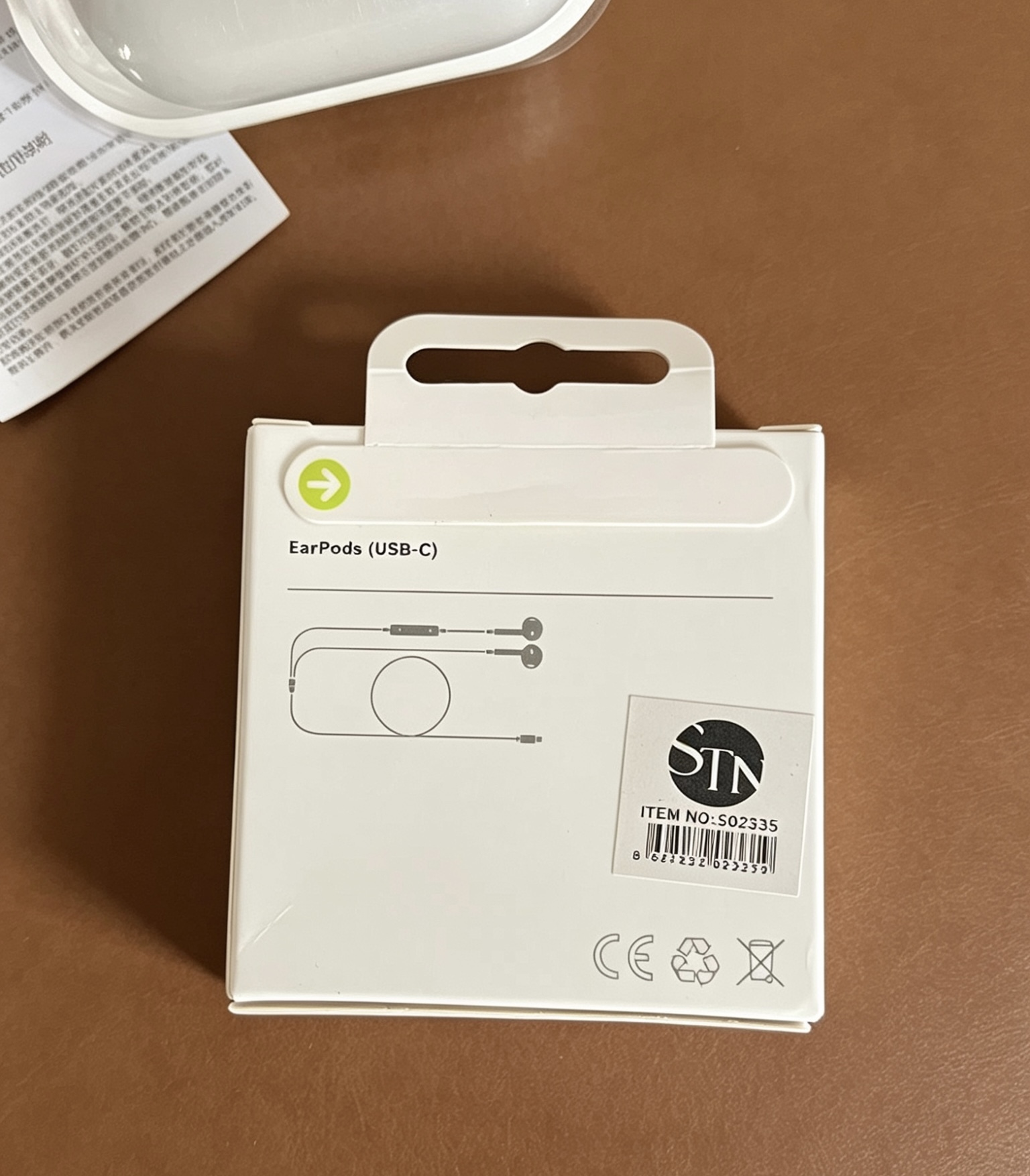 EARPODS ENTRADA TIPO C (Audífonos con cable)